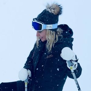 Meet your Posher, Julia